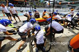Daniel Ricciardo (AUS) McLaren MCL35M makes a pit stop. 13.11.2021. Formula 1 World Championship, Rd 19, Brazilian Grand Prix, Sao Paulo, Brazil, Sprint Race Day.