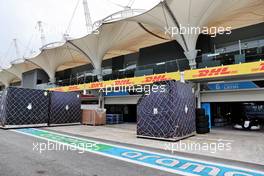 Williams Racing freight in the pits. 11.11.2021. Formula 1 World Championship, Rd 19, Brazilian Grand Prix, Sao Paulo, Brazil, Preparation Day.