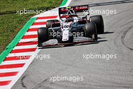 Antonio Giovinazzi (ITA) Alfa Romeo Racing C41. 07.05.2021 Formula 1 World Championship, Rd 4, Spanish Grand Prix, Barcelona, Spain, Practice Day.