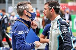 Gaetan Jego, Williams Racing Race Engineer with Nicholas Latifi (CDN) Williams Racing on the grid. 09.05.2021. Formula 1 World Championship, Rd 4, Spanish Grand Prix, Barcelona, Spain, Race Day.