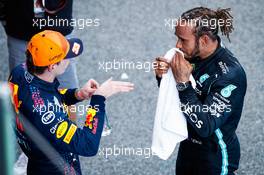 Race winner Lewis Hamilton (GBR) Mercedes AMG F1 in parc ferme with second placed Max Verstappen (NLD) Red Bull Racing. 09.05.2021. Formula 1 World Championship, Rd 4, Spanish Grand Prix, Barcelona, Spain, Race Day.