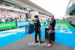 (L to R): Race winner Lewis Hamilton (GBR) Mercedes AMG F1 in parc ferme with second placed Max Verstappen (NLD) Red Bull Racing. 09.05.2021. Formula 1 World Championship, Rd 4, Spanish Grand Prix, Barcelona, Spain, Race Day.