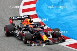Max Verstappen (NLD) Red Bull Racing RB16B. 09.05.2021. Formula 1 World Championship, Rd 4, Spanish Grand Prix, Barcelona, Spain, Race Day.