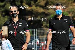 (L to R): Laurent Rossi (FRA) Alpine Chief Executive Officer with Marcin Budkowski (POL) Alpine F1 Team Executive Director. 08.05.2021. Formula 1 World Championship, Rd 4, Spanish Grand Prix, Barcelona, Spain, Qualifying Day.