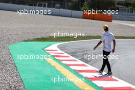 Daniel Ricciardo (AUS) McLaren walks the circuit. 06.05.2021. Formula 1 World Championship, Rd 4, Spanish Grand Prix, Barcelona, Spain, Preparation Day.