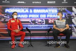 (L to R): Laurent Mekies (FRA) Ferrari Sporting Director and Mario Isola (ITA) Pirelli Racing Manager in the FIA Press Conference. 18.06.2021. Formula 1 World Championship, Rd 7, French Grand Prix, Paul Ricard, France, Practice Day.