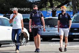 Max Verstappen (NLD) Red Bull Racing with Bradley Scanes (GBR) Red Bull Racing Physio and Performance Coach and Raymond Vermeulen (NLD) Driver Manager. 18.06.2021. Formula 1 World Championship, Rd 7, French Grand Prix, Paul Ricard, France, Practice Day.