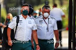 (L to R): Andy Stevenson (GBR) Aston Martin F1 Team Manager with Otmar Szafnauer (USA) Aston Martin F1 Team Principal and CEO. 18.06.2021. Formula 1 World Championship, Rd 7, French Grand Prix, Paul Ricard, France, Practice Day.