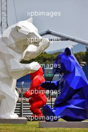 Circuit atmosphere - bear sculpture. 18.06.2021. Formula 1 World Championship, Rd 7, French Grand Prix, Paul Ricard, France, Practice Day.