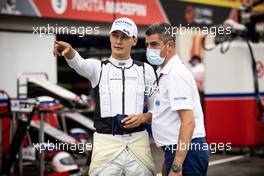 (L to R): George Russell (GBR) Williams Racing with Michael Masi (AUS) FIA Race Director. 20.06.2021. Formula 1 World Championship, Rd 7, French Grand Prix, Paul Ricard, France, Race Day.