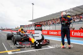 (L to R): Race winner Max Verstappen (NLD) Red Bull Racing celebrates with third placed team mate Sergio Perez (MEX) Red Bull Racing in parc ferme. 20.06.2021. Formula 1 World Championship, Rd 7, French Grand Prix, Paul Ricard, France, Race Day.