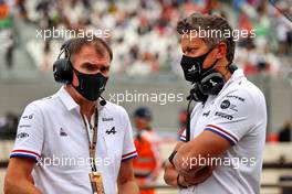 (L to R): Alan Permane (GBR) Alpine F1 Team Trackside Operations Director with Marcin Budkowski (POL) Alpine F1 Team Executive Director. 20.06.2021. Formula 1 World Championship, Rd 7, French Grand Prix, Paul Ricard, France, Race Day.