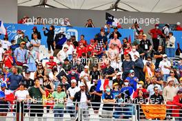 Circuit atmosphere - fans in the grandstand. 20.06.2021. Formula 1 World Championship, Rd 7, French Grand Prix, Paul Ricard, France, Race Day.