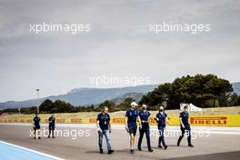 Nicholas Latifi (CDN) Williams Racing walks the circuit with the team. 17.06.2021. Formula 1 World Championship, Rd 7, French Grand Prix, Paul Ricard, France, Preparation Day.