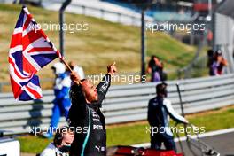 Race winner Lewis Hamilton (GBR) Mercedes AMG F1 celebrates in parc ferme. 18.07.2021. Formula 1 World Championship, Rd 10, British Grand Prix, Silverstone, England, Race Day.