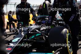Lewis Hamilton (GBR) Mercedes AMG F1 W12 on the grid. 17.07.2021. Formula 1 World Championship, Rd 10, British Grand Prix, Silverstone, England, Qualifying Day.