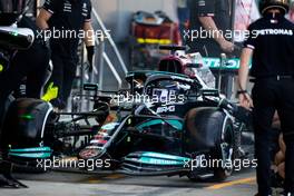 Lewis Hamilton (GBR) Mercedes AMG F1 W12 in the pits. 17.07.2021. Formula 1 World Championship, Rd 10, British Grand Prix, Silverstone, England, Qualifying Day.