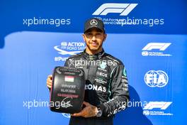 Lewis Hamilton (GBR) Mercedes AMG F1 with the Pirelli Pole Position Award in qualifying parc ferme. 31.07.2021. Formula 1 World Championship, Rd 11, Hungarian Grand Prix, Budapest, Hungary, Qualifying Day.