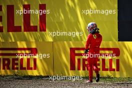 Charles Leclerc (MON) Ferrari crashed in the second practice session. 16.04.2021. Formula 1 World Championship, Rd 2, Emilia Romagna Grand Prix, Imola, Italy, Practice Day.