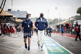 Nicholas Latifi (CDN) Williams Racing on the grid. 18.04.2021. Formula 1 World Championship, Rd 2, Emilia Romagna Grand Prix, Imola, Italy, Race Day.
