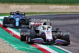 Mick Schumacher (GER) Haas VF-21. 18.04.2021. Formula 1 World Championship, Rd 2, Emilia Romagna Grand Prix, Imola, Italy, Race Day.