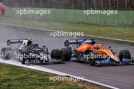 Daniel Ricciardo (AUS) McLaren MCL35M and Pierre Gasly (FRA) AlphaTauri AT02 battle for position. 18.04.2021. Formula 1 World Championship, Rd 2, Emilia Romagna Grand Prix, Imola, Italy, Race Day.