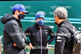 (L to R): Esteban Ocon (FRA) Alpine F1 Team with Fernando Alonso (ESP) Alpine F1 Team and Luca de Meo (ITA) Groupe Renault Chief Executive Officer. 17.04.2021. Formula 1 World Championship, Rd 2, Emilia Romagna Grand Prix, Imola, Italy, Qualifying Day.