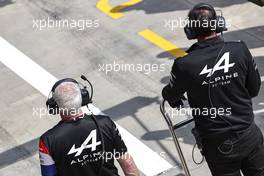 Alpine F1 Team  17.04.2021. Formula 1 World Championship, Rd 2, Emilia Romagna Grand Prix, Imola, Italy, Qualifying Day.