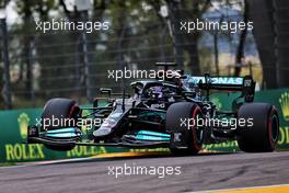 Lewis Hamilton (GBR) Mercedes AMG F1 W12. 17.04.2021. Formula 1 World Championship, Rd 2, Emilia Romagna Grand Prix, Imola, Italy, Qualifying Day.