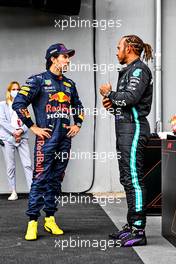 (L to R): second placed Sergio Perez (MEX) Red Bull Racing with pole sitter Lewis Hamilton (GBR) Mercedes AMG F1 in qualifying parc ferme. 17.04.2021. Formula 1 World Championship, Rd 2, Emilia Romagna Grand Prix, Imola, Italy, Qualifying Day.