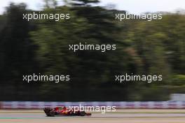 Carlos Sainz Jr (ESP), Scuderia Ferrari  17.04.2021. Formula 1 World Championship, Rd 2, Emilia Romagna Grand Prix, Imola, Italy, Qualifying Day.