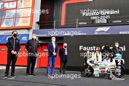 (L to R): Davide Brivio (ITA) Alpine F1 Team Racing Director; rRoss Brawn (GBR) Managing Director, Motor Sports; Stefano Domenicali (ITA) Formula One President and CEO; Jean Todt (FRA) FIA President - F1 pays tribute to two time 125cc World Champion and Moto GP Team Manager Fausto Gresini (ITA). 18.04.2021. Formula 1 World Championship, Rd 2, Emilia Romagna Grand Prix, Imola, Italy, Race Day.