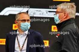 (L to R): Stefano Domenicali (ITA) Formula One President and CEO with Ross Brawn (GBR) Managing Director, Motor Sports. 18.04.2021. Formula 1 World Championship, Rd 2, Emilia Romagna Grand Prix, Imola, Italy, Race Day.