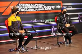 (L to R): Lando Norris (GBR) McLaren and Fernando Alonso (ESP) Alpine F1 Team in the FIA Press Conference. 15.04.2021. Formula 1 World Championship, Rd 2, Emilia Romagna Grand Prix, Imola, Italy, Preparation Day.