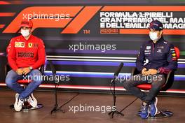 (L to R): Carlos Sainz Jr (ESP) Ferrari and Sergio Perez (MEX) Red Bull Racing in the FIA Press Conference. 15.04.2021. Formula 1 World Championship, Rd 2, Emilia Romagna Grand Prix, Imola, Italy, Preparation Day.