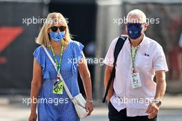 (L to R): Alison Russell (GBR) and Steve Russell (GBR), parents of George Russell (GBR) Williams Racing. 11.09.2021. Formula 1 World Championship, Rd 14, Italian Grand Prix, Monza, Italy, Sprint Day.