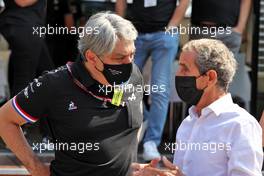 (L to R): Luca de Meo (ITA) Groupe Renault Chief Executive Officer with Alain Prost (FRA) Alpine F1 Team Non-Executive Director. 12.09.2021. Formula 1 World Championship, Rd 14, Italian Grand Prix, Monza, Italy, Race Day.