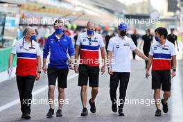 Mick Schumacher (GER) Haas F1 Team walks the circuit with the team. 09.09.2021. Formula 1 World Championship, Rd 14, Italian Grand Prix, Monza, Italy, Preparation Day.