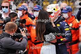 Race winner Max Verstappen (NLD) Red Bull Racing celebrates in parc ferme with his girlfriend Kelly Piquet (BRA). 23.05.2021. Formula 1 World Championship, Rd 5, Monaco Grand Prix, Monte Carlo, Monaco, Race Day.