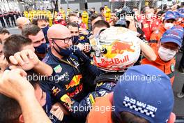 Race winner Max Verstappen (NLD) Red Bull Racing celebrates with the team in parc ferme. 23.05.2021. Formula 1 World Championship, Rd 5, Monaco Grand Prix, Monte Carlo, Monaco, Race Day.