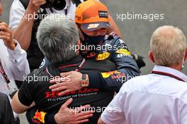 Race winner Max Verstappen (NLD) Red Bull Racing celebrates with Masashi Yamamoto (JPN) Honda Racing F1 Managing Director in parc ferme. 23.05.2021. Formula 1 World Championship, Rd 5, Monaco Grand Prix, Monte Carlo, Monaco, Race Day.