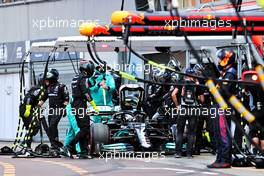 Valtteri Bottas (FIN) Mercedes AMG F1 W12 makes a failed pit stop that ended his race. 23.05.2021. Formula 1 World Championship, Rd 5, Monaco Grand Prix, Monte Carlo, Monaco, Race Day.