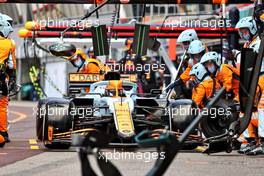 Daniel Ricciardo (AUS) McLaren MCL35M makes a pit stop. 23.05.2021. Formula 1 World Championship, Rd 5, Monaco Grand Prix, Monte Carlo, Monaco, Race Day.