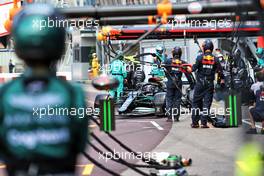 Lewis Hamilton (GBR) Mercedes AMG F1 W12 makes a pit stop. 23.05.2021. Formula 1 World Championship, Rd 5, Monaco Grand Prix, Monte Carlo, Monaco, Race Day.