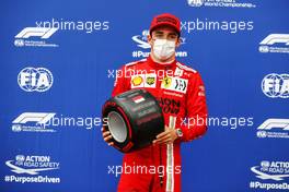 Charles Leclerc (MON) Ferrari with the Pirelli Pole Position Award in qualifying parc ferme. 22.05.2021. Formula 1 World Championship, Rd 5, Monaco Grand Prix, Monte Carlo, Monaco, Qualifying Day.