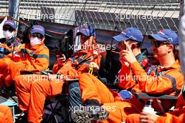 Circuit atmosphere - marshals. 20.05.2021. Formula 1 World Championship, Rd 5, Monaco Grand Prix, Monte Carlo, Monaco, Practice Day.