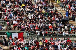 Circuit atmosphere - fans in the grandstand. 05.11.2021. Formula 1 World Championship, Rd 18, Mexican Grand Prix, Mexico City, Mexico, Practice Day.