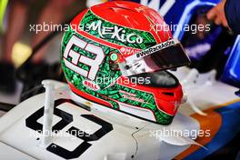 George Russell (GBR) Williams Racing FW43B - Mexican themed helmet. 05.11.2021. Formula 1 World Championship, Rd 18, Mexican Grand Prix, Mexico City, Mexico, Practice Day.