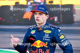 Max Verstappen (NLD) Red Bull Racing in qualifying parc ferme. 06.11.2021. Formula 1 World Championship, Rd 18, Mexican Grand Prix, Mexico City, Mexico, Qualifying Day.
