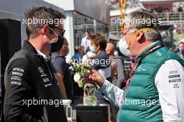 (L to R): Andrew Shovlin (GBR) Mercedes AMG F1 Trackside Engineering Director with Otmar Szafnauer (USA) Aston Martin F1 Team Principal and CEO. 07.11.2021. Formula 1 World Championship, Rd 18, Mexican Grand Prix, Mexico City, Mexico, Race Day.